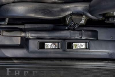 91万2500ドル(邦貨換算約1億3430万円)で落札されたフェラーリ「F512M」(C)Courtesy of RM Sotheby's