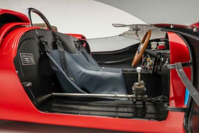 72万ドル（邦貨換算約1億700万円）で落札されたデ・トマソ「P70」C）Courtesy of RM Sotheby's