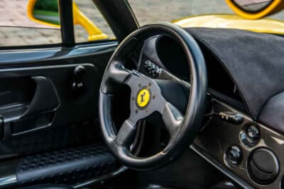 924万5000ドル（邦貨換算約13億6068万円）で落札されたフェラーリ「F50」（C）Courtesy of RM Sotheby's