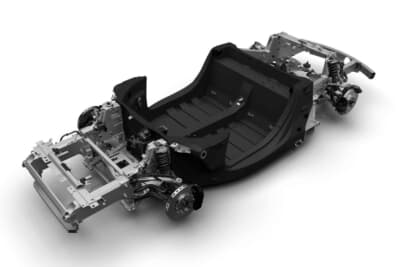 マセラティMCプーラ:高剛性と軽量化を両立したモノコック