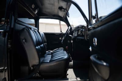 33万5000ドル（邦貨換算約4940万円）で落札されたフォルクスワーゲン「ビートル リムジン」C）Courtesy of RM Sotheby's