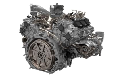 マセラティMCプーラ:8速DCTと3L V6ツインターボエンジン+超軽量ボディによる高パフォーマンスを実現