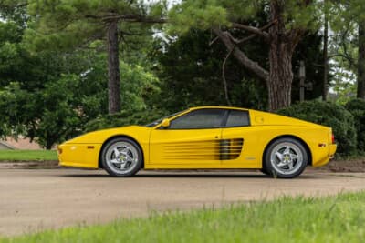 91万2500ドル(邦貨換算約1億3430万円)で落札されたフェラーリ「F512M」(C)Courtesy of RM Sotheby's