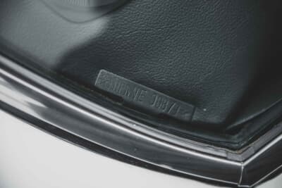 24万6400ドル（邦貨換算約3630万円）で落札されたデ・トマソ「パンテーラL」（C）Courtesy of RM Sotheby's