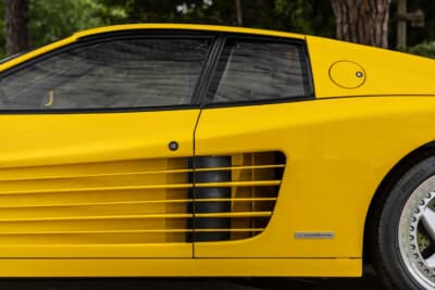 91万2500ドル(邦貨換算約1億3430万円)で落札されたフェラーリ「F512M」(C)Courtesy of RM Sotheby's