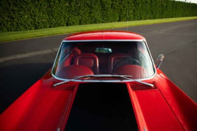 24万800ドル（邦貨換算約3580万円）で落札されたシボレー「コルベット スティングレイ 427」C）Courtesy of RM Sotheby's