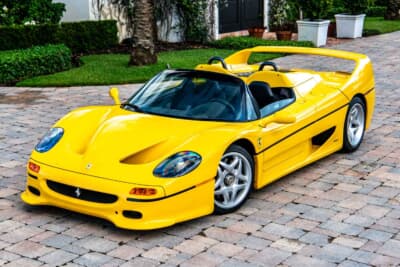 924万5000ドル（邦貨換算約13億6068万円）で落札されたフェラーリ「F50」（C）Courtesy of RM Sotheby's