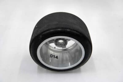 1100万5000ドル（邦貨換算約16億3600万円）で落札されたフェラーリ「F40コンペティツィオーネ」（C）Courtesy of RM Sotheby's