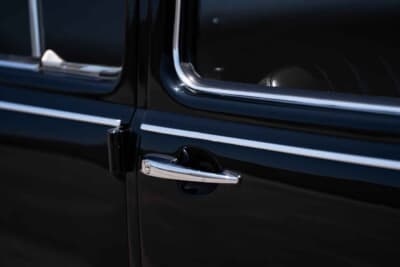 33万5000ドル（邦貨換算約4940万円）で落札されたフォルクスワーゲン「ビートル リムジン」C）Courtesy of RM Sotheby's