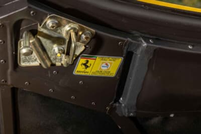 91万2500ドル(邦貨換算約1億3430万円)で落札されたフェラーリ「F512M」(C)Courtesy of RM Sotheby's