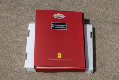 91万2500ドル(邦貨換算約1億3430万円)で落札されたフェラーリ「F512M」(C)Courtesy of RM Sotheby's