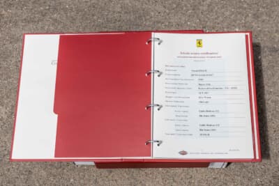 91万2500ドル(邦貨換算約1億3430万円)で落札されたフェラーリ「F512M」(C)Courtesy of RM Sotheby's