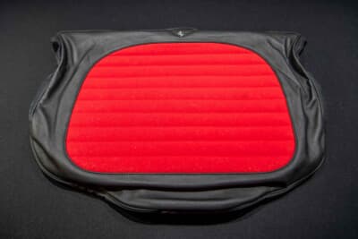 924万5000ドル（邦貨換算約13億6068万円）で落札されたフェラーリ「F50」（C）Courtesy of RM Sotheby's