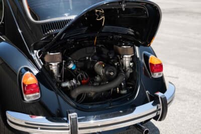 33万5000ドル（邦貨換算約4940万円）で落札されたフォルクスワーゲン「ビートル リムジン」C）Courtesy of RM Sotheby's