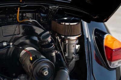 33万5000ドル（邦貨換算約4940万円）で落札されたフォルクスワーゲン「ビートル リムジン」C）Courtesy of RM Sotheby's