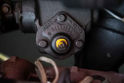 24万800ドル（邦貨換算約3580万円）で落札されたシボレー「コルベット スティングレイ 427」C）Courtesy of RM Sotheby's