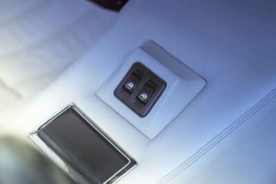 52万7500ドル（邦貨換算約7810万円）で売却されたランボルギーニ「カウンタック 25thアニバーサリー」（C）Courtesy of Broad Arrow