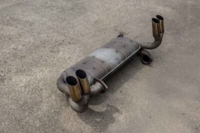 91万2500ドル(邦貨換算約1億3430万円)で落札されたフェラーリ「F512M」(C)Courtesy of RM Sotheby's