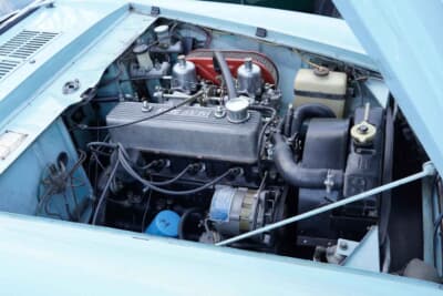 ダットサン1500 スポーツロードスター：アメリカから里帰りさせたダットサン1500 スポーツロードスター。水回りだけは修理したが、重整備はしていないが調子は抜群だ。2Lに比べ1.5Lはガスケットなどの部品調達も大変だという