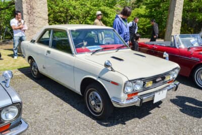 ダットサン ブルーバード 1600SSS クーペ:2ドアと4ドアのセダンに続き、クーペは全高が5mm低い