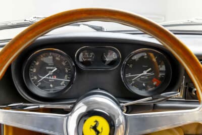 350万ドル（邦貨換算約5億1800万円）で落札されたフェラーリ「275 GTB/4」（C）Courtesy of RM Sotheby's