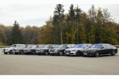 右手前から7代目、6代目、3〜1代目Sクラス。次がW108/W109、W111/W112