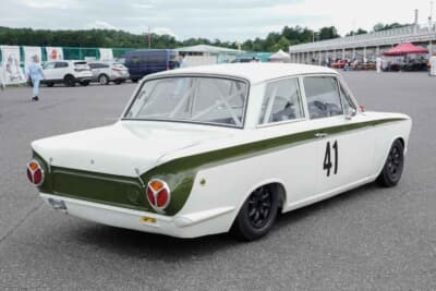 ロータス コーティナMk1シリーズ1:元祖「羊の皮を被った狼」と呼ばれた