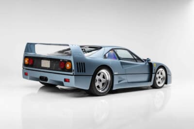 275万5000ドル(邦貨換算約4億548万円)で落札されたフェラーリ「F40」(C)Courtesy of RM Sotheby's