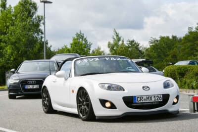 日本語のセレクトも意味不明で楽しいですよね