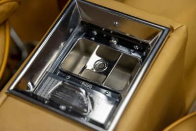 350万ドル（邦貨換算約5億1800万円）で落札されたフェラーリ「275 GTB/4」（C）Courtesy of RM Sotheby's