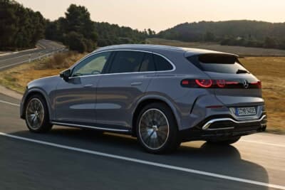 メルセデス・ベンツGLC：グリル同様にグラフィック機能を持ったテールライトを採用