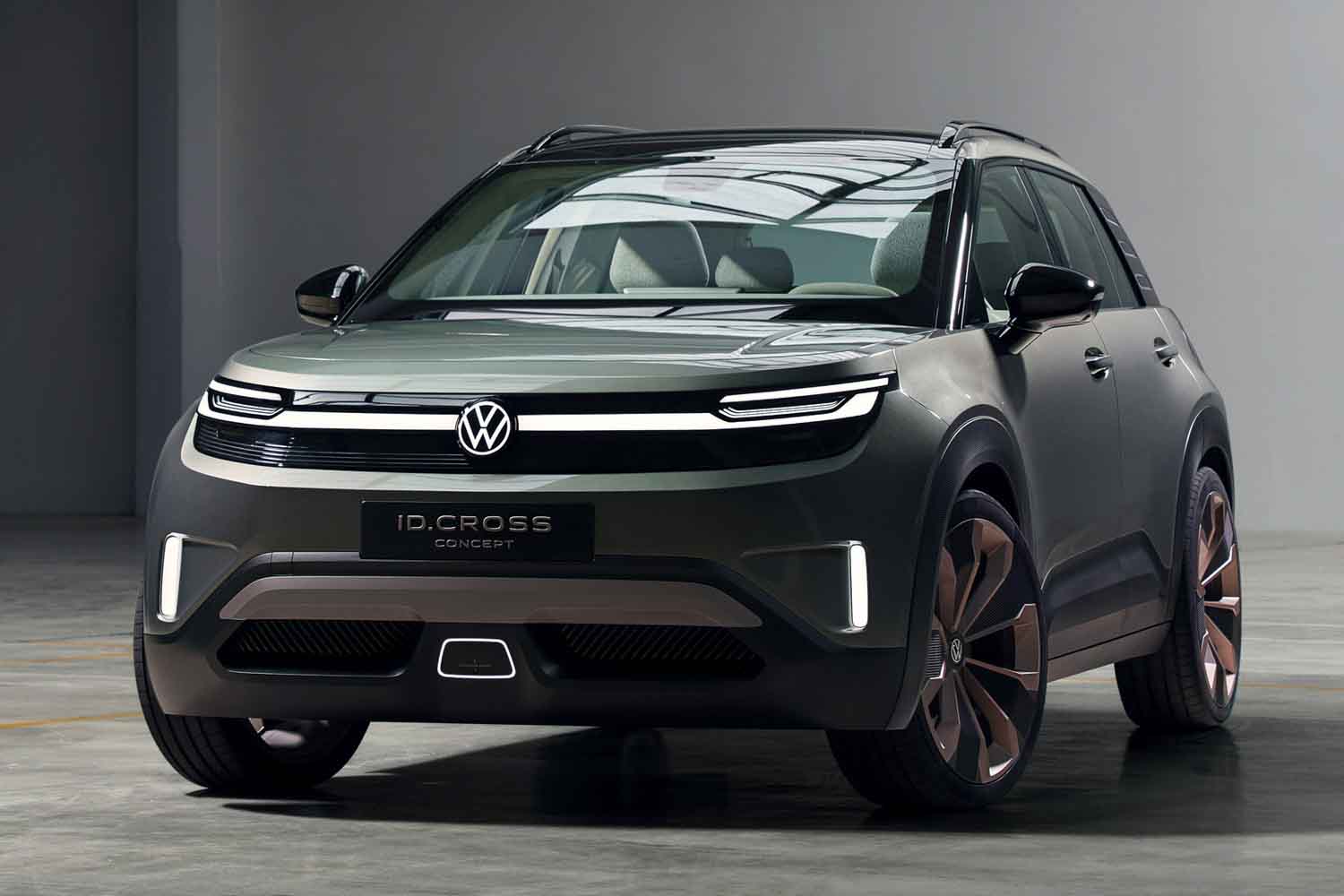 フォルクスワーゲン新型コンパクトSUV「ID. CROSS Concept」は新世代EV