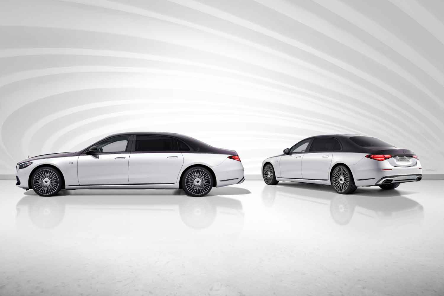 国内限定5台！オーロラをモチーフに幻想的なボディカラーのメルセデス