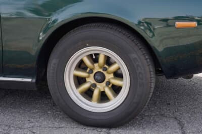 トヨタ セリカ2000GTリフトバック：ワタナベのエイトスポークホイールを装着するつもりだったが、購入時から付いていたので新たに交換する手間が省けた