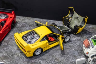 1/18スケール 京商 ダイキャスト フェラーリ F40