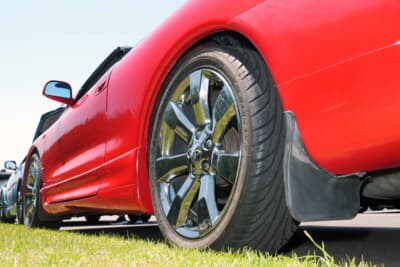 三菱 エクリプス スパイダー:まるで純正のようなフィット感。GTO中期の純正ホイールは中古の相場が約15万円と著しく値上がりしているそうだ