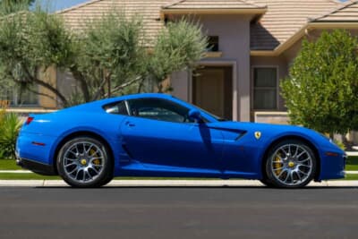 36万8000ドル（邦貨換算約5416万円）で落札されたフェラーリ「599GTBフィオラノ」（C）Courtesy of RM Sotheby's