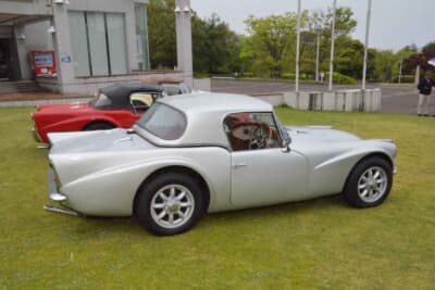 ディムラー SP250