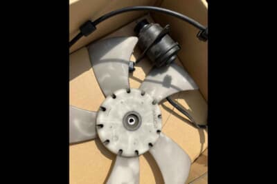 電動ファンとファンモーター