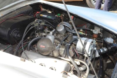 ディムラー SP250