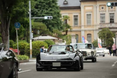 「コッパディ京都 2025」京都府庁旧本館を背景に出発するエントラント