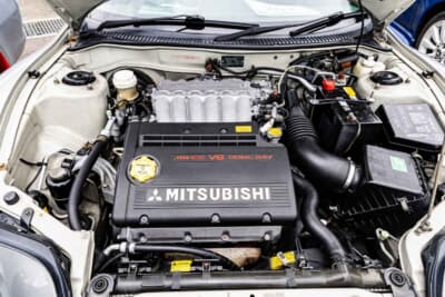 三菱FTO：エンジンは2LながらV6。当時はマツダにも2LのV6が設定されるなど多気筒化の流行りがあった