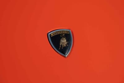 200万ドル〜250万ドル(邦貨換算約2億9436万円〜3億6795万円)で現在も販売中のランボルギーニ「P400ミウラ」(C)Courtesy of RM Sotheby's