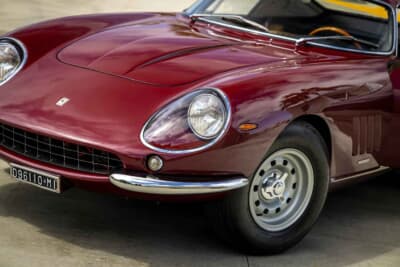 350万ドル（邦貨換算約5億1800万円）で落札されたフェラーリ「275 GTB/4」（C）Courtesy of RM Sotheby's