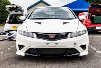 ホンダ シビック タイプRユーロ:モデューロのフロントスカートとリアアンダースカートを装着した