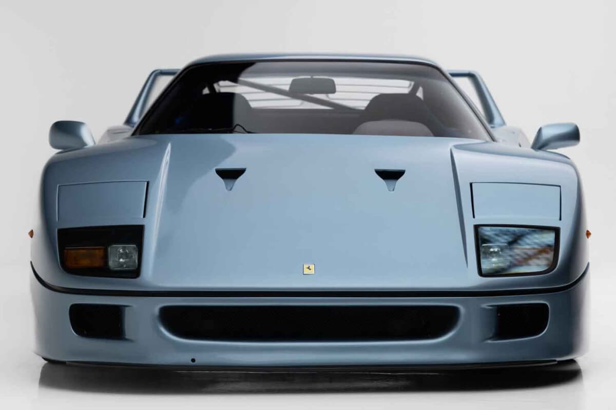 カスタマイズ仕様のフェラーリ「F40」に賛否！落札額は約4億円