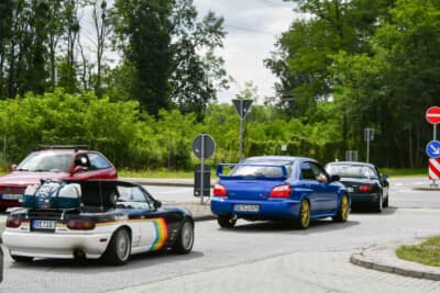 右も左も前も後ろも日本車、日本車