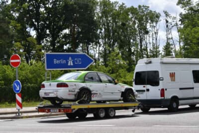 いざベルリンに!キャンピングトレーラーで帰ります