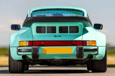 193万ドル（邦貨換算約2億8406万円）で落札されたポルシェ「911 TAGターボ」（C）Courtesy of RM Sotheby's