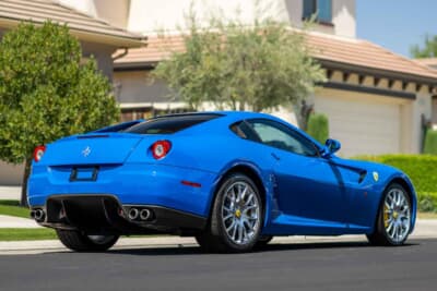 36万8000ドル（邦貨換算約5416万円）で落札されたフェラーリ「599GTBフィオラノ」（C）Courtesy of RM Sotheby's